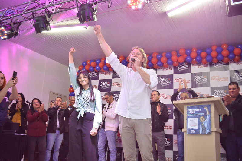Em festa solidária de Zeca Dirceu, Rosária Nascimento lança pré-candidatura à deputada estadual