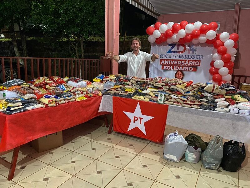 Aniversário solidário de Zeca Dirceu arrecada 600 kg de alimentos no sudoeste