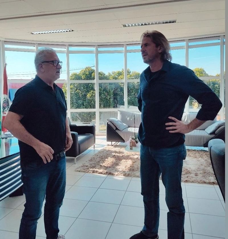 Zeca Dirceu e prefeito Marco Franzato definem projetos para Cianorte