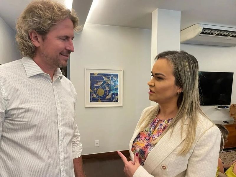 Ministra “abre as portas” para turismo de Foz