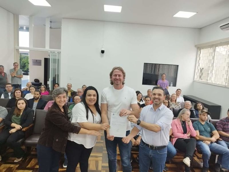 Zeca Dirceu libera meio milhão de reais para saúde de Santo Antônio do Sudoeste