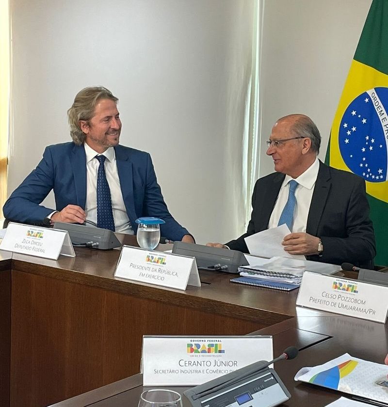 Zeca Dirceu acompanha Alckmin na visita ao Paraná
