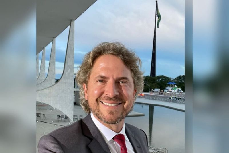 8 de janeiro: “é um dia para lembrar a luta da consolidação e a resistência da democracia brasileira”, afirma Zeca Dirceu.