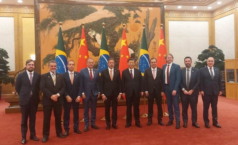 CASCAVEL: Zeca Dirceu comemora interesse dos chineses na carne brasileira e a retomada das boas relações comerciais entre os dois países