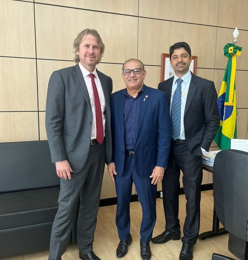 Zeca Dirceu defende criação do IFPR de Guaíra