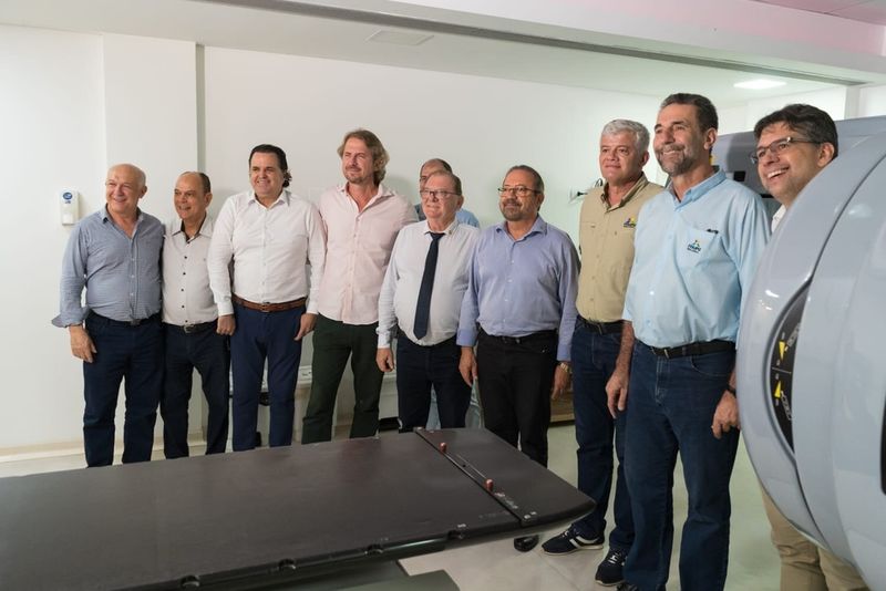 Itaipu e Zeca Dirceu garantem R$ 12 milhões para Uopeccan investir em equipamentos de radioterapia