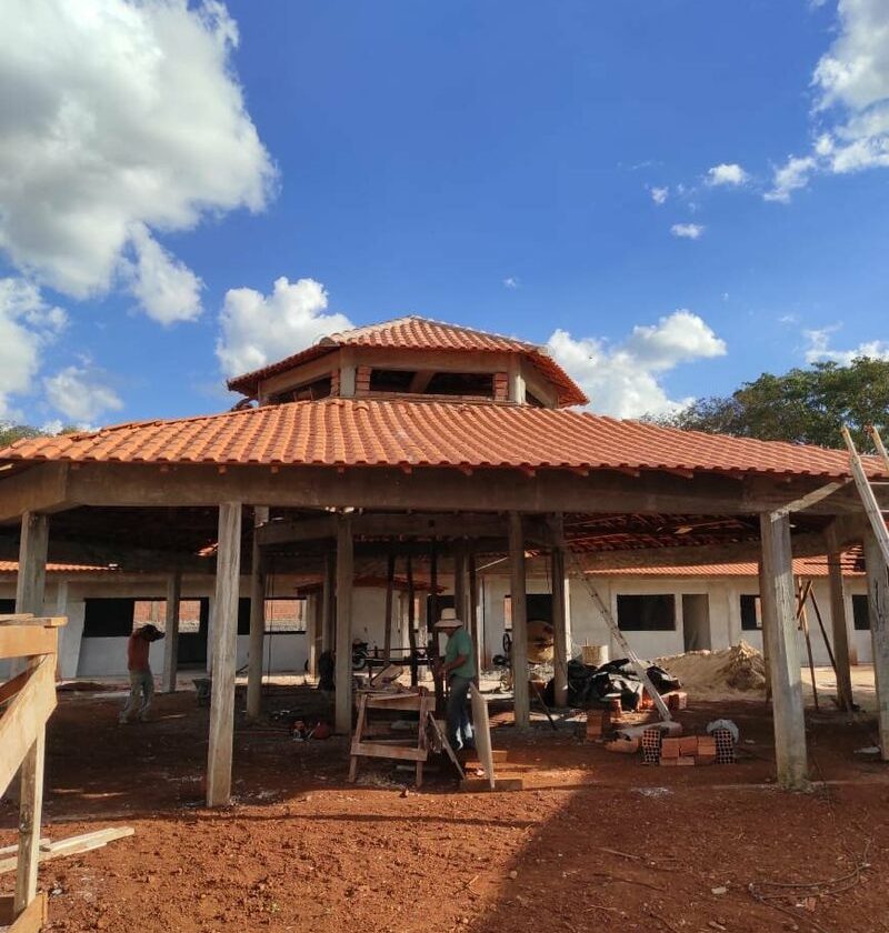 Zeca Dirceu garante R$ 186 mil para dar andamento a obra em escola de Campina da Lagoa