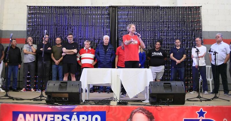 Zeca Dirceu quer Tarifa Zero no transporte urbano de Curitiba
