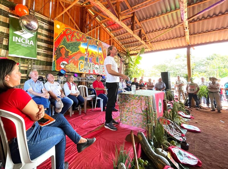 Luta pela reforma agrária é luta para acabar com a fome e produzir comida ao povo brasileiro, diz Zeca Dirceu