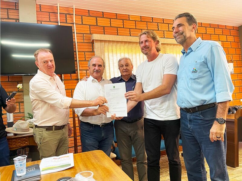 MAPA certifica bioinsumo de cooperativa paranaense, desenvolvido em parceria com a Embrapa