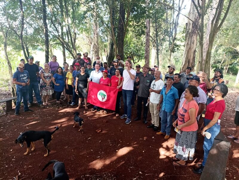 Zeca Dirceu (PT) visita o Assentamento Irmã Dorothy e celebra conquista histórica dos assentados