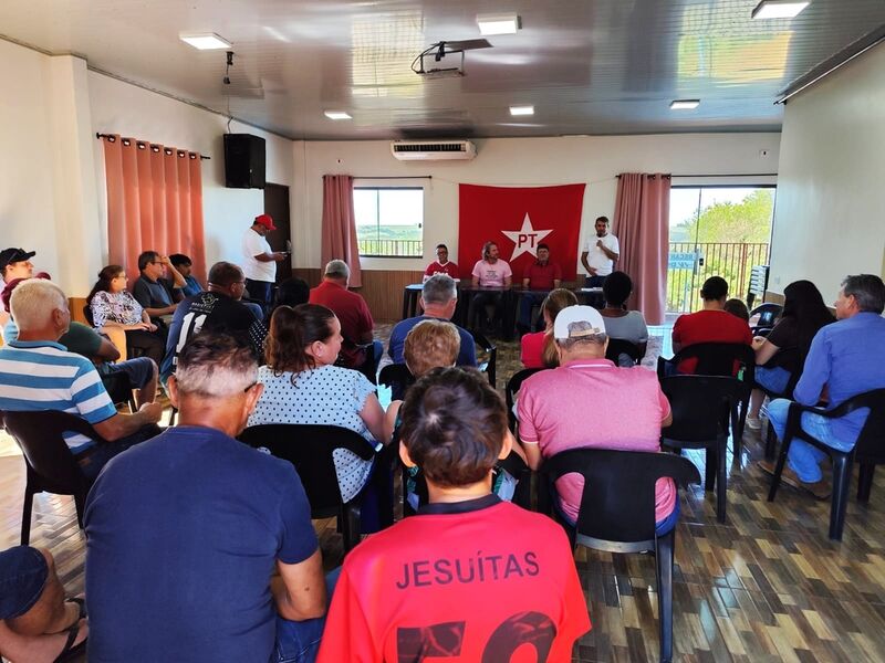 Zeca Dirceu participa de encontro regional do PT em Formosa do Oeste e destaca investimentos da Itaipu no Paraná