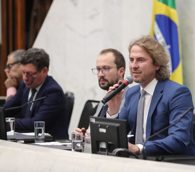 Seminário Estadual do Paraná discute o novo Plano Nacional de Educação