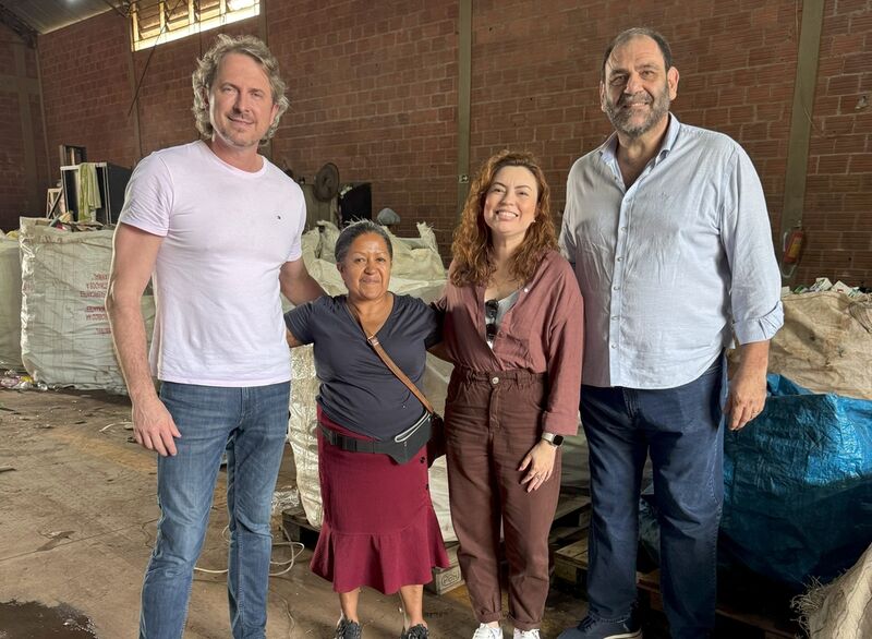Em visita a cooperativas de Maringá, Zeca Dirceu destaca mais de meio milhão em investimentos da Itaipu