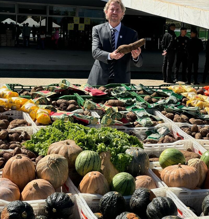 Plano Safra da Agricultura Familiar é modelo para o mundo, diz Zeca Dirceu