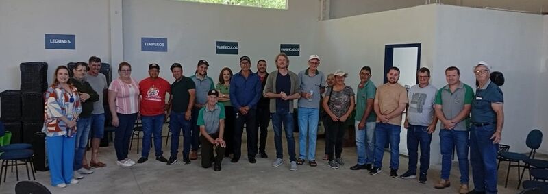 Recursos de Zeca Dirceu viabilizam nova sede e equipamentos para Cooperativa de Leite em Dois Vizinhos