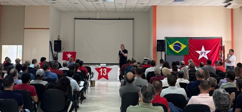 Zeca Dirceu aponta 2026 como a eleição mais decisiva da história e convoca Sudoeste para reconduzir Lula no 1º turno