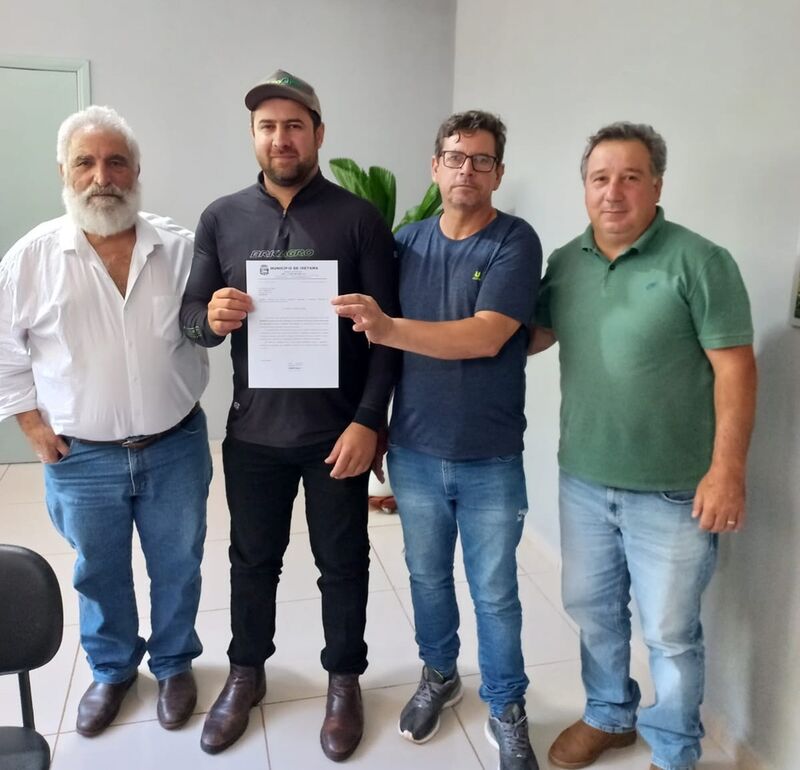 Zeca Dirceu recebe demandas do Partido dos Trabalhadores de Iretama