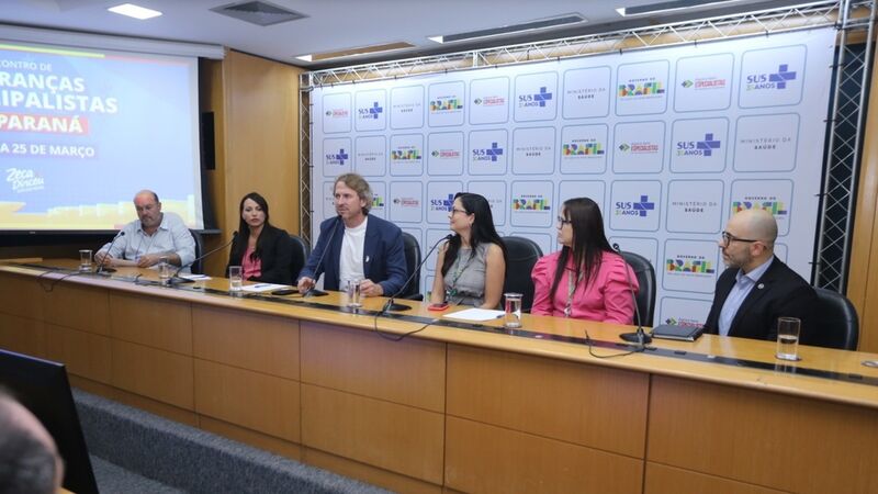 “Tenho sangue municipalista e sei onde o recurso precisa chegar”, diz Zeca Dirceu na abertura de Encontro de Lideranças do Paraná em Brasília