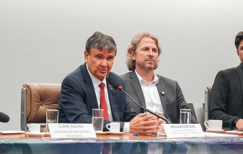 Zeca Dirceu garante R$ 50 mil em emenda para assistência social em Teixeira Soares